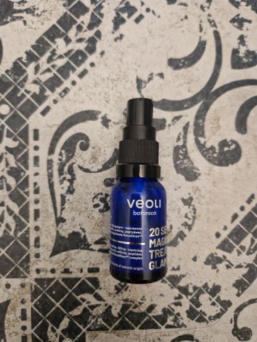 Rozświetlająco-liftingująco-naprawcze serum pod oczy i na powieki z kofeiną, peptydami, kwasem hialuronowym i kompleksem Beautifeye™️ 20 SECONDS MAGIC EYE TREATMENT GLAM