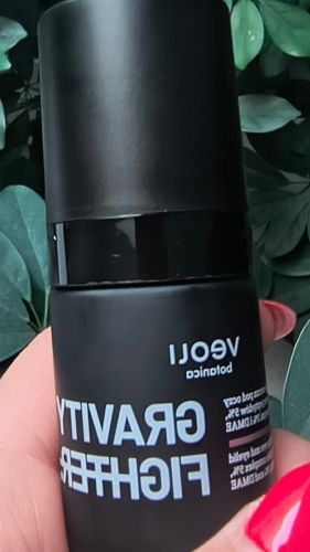 Napinająco-odmładzające serum pod oczy i na powieki z kompleksem peptydów 5%, komórkami macierzystymi 3% GRAVITY FIGHTER