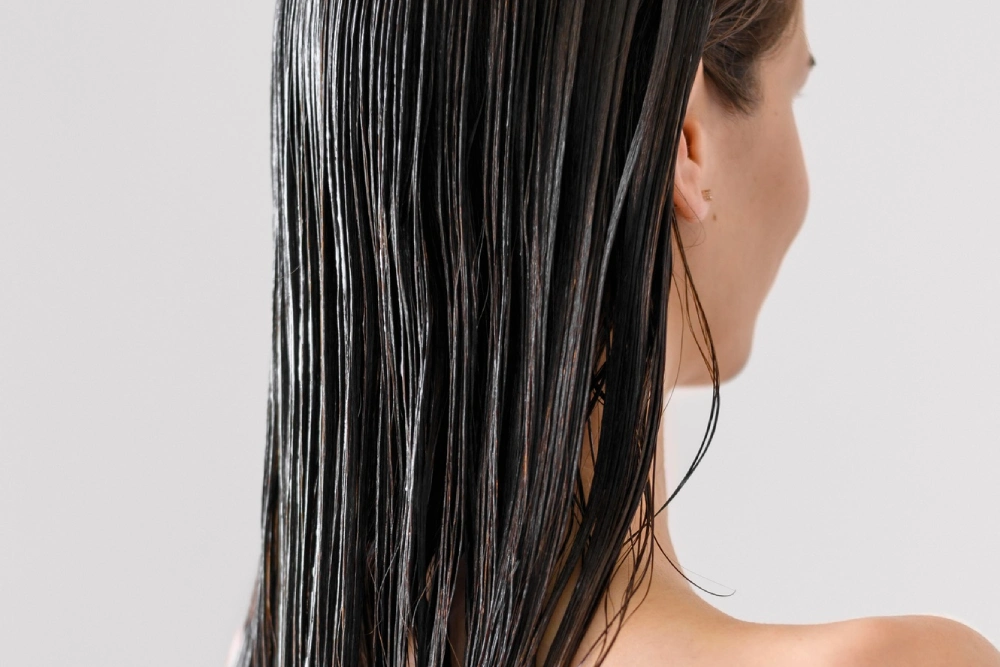 Jak często stosować wcierki na porost włosów, aby szybko zobaczyć efekty?