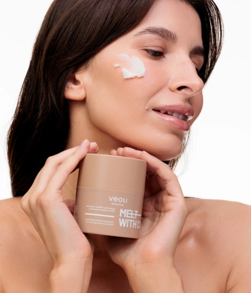 Emulsifying moisturizing butter for removing makeup and SPF for dry and dehydrated skin MELT WITH COMFORT