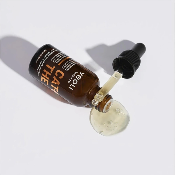 Bronzing drops for the face,  neck and decolletage with  hyaluronic acid and peach  blossom extract CATCH THE SUN