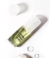 Photo-protection and deep hydration for blemish-prone skin