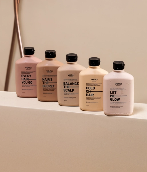 Smoothing and moisturizing humectant conditioner for scalp and hair with 0.5% Fucocert™, panthenol, and a hyaluronic acid complex LET ME GLOW