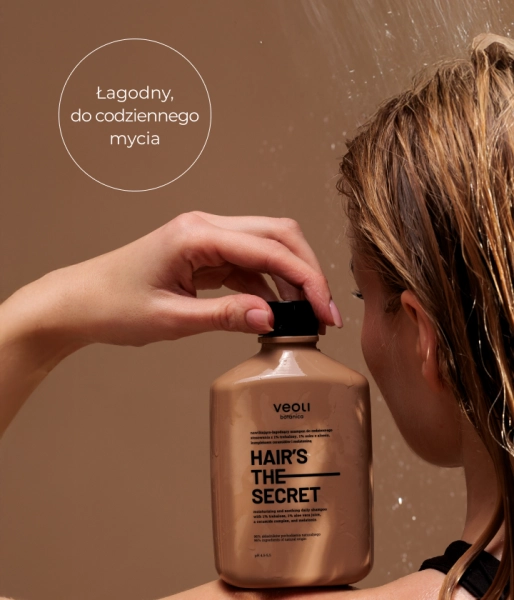 Moisturizing and soothing daily shampoo with 1% trehalose, 1% aloe vera juice, a ceramide complex, and melatonin HAIR'S THE SECRET