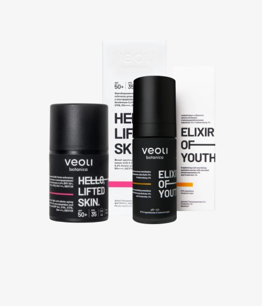 A daily photo-protection and radiance set for mature skin