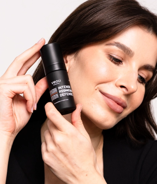 Nourishing and strengthening cream for couperose skin with wild indigo extract 2%, mexican mint extract 2% and centella asiatica leaf extract 2% INTENSE REDNESS DEFENSE