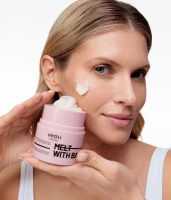 Emulsifying sebum-regulating cleansing butter for removing makeup and SPF for blemish-prone skin MELT WITH BALANCE