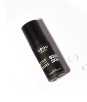A photo-protection and skin-tone evening set for blemish-prone skin