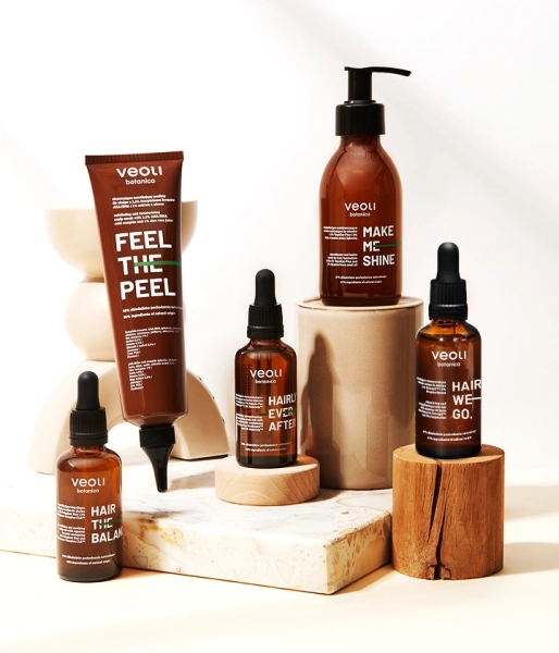 Stimulating and strengthening scalp rub with aqueous formula containing 3% Baicapil TM and 2% Sangmodan HAIR WE GO