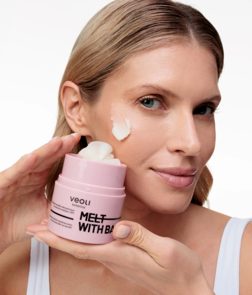 Emulsifying sebum-regulating cleansing butter for removing makeup and SPF for blemish-prone skin MELT WITH BALANCE
