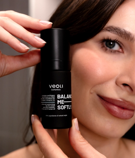 Soothing and moisturizing day face cream with 0.25% prebiotic, 2% urea and 4% grape oil BALANCE ME SOFTLY