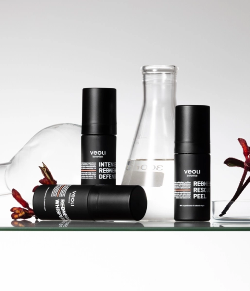 Wyciszająco-chłodzące serum na naczynka z azeloglicyną 15%, ekstraktem z liści wąkroty azjatyckiej 0,5% i kwasem traneksamowym 0,2% REDNESS WHISPERER