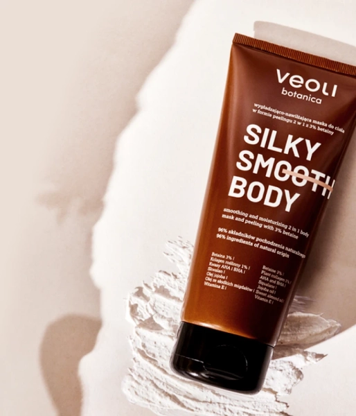 An intensive skin smoothing and moisturizing set