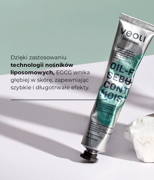Lightweight hydrogel day cream with active green tea extract with EGCG, Nelupure™ and Centella Asiatica Extract OIL-FREE SEBUM CONTROL MOISTURIZER