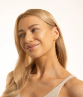 Set for radiant skin and a glowing look