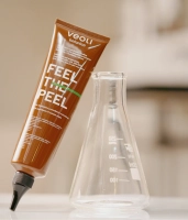 Exfoliating and moisturizing scalp scrub with 3.2% AHA/BHA acid complex and 1% aloe juice FEEL THE PEEL